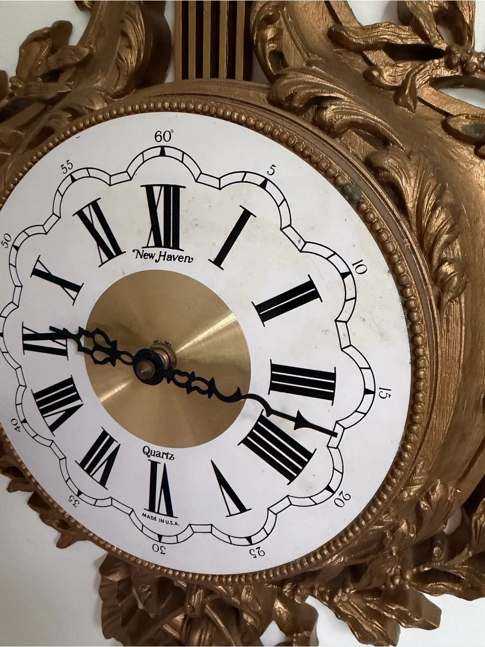 Vtg Hollywood Regency Ornate Clock Gold Burwood Syroco Plastic (not Tested )